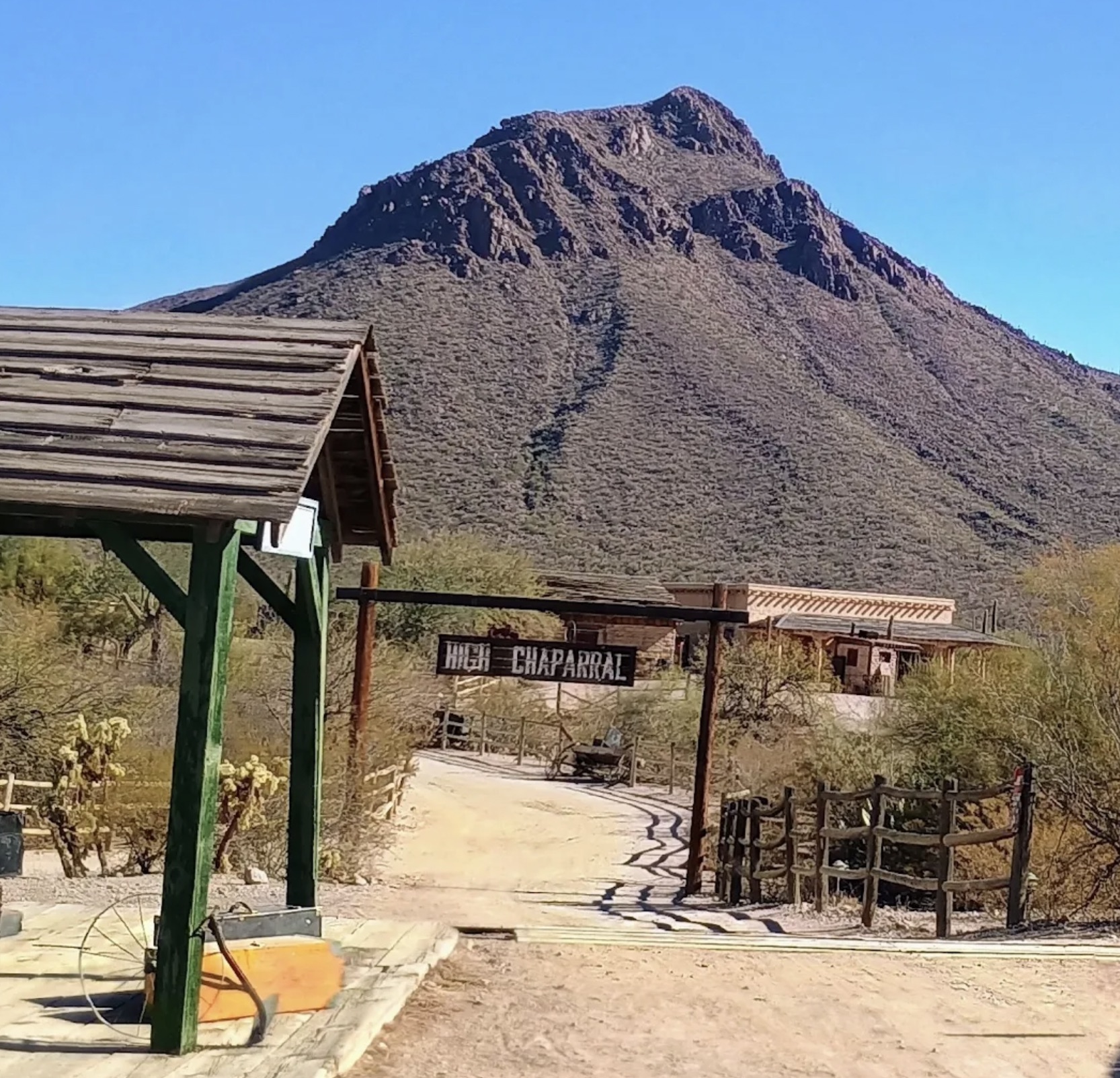 Entrance to the High Chaparral hike